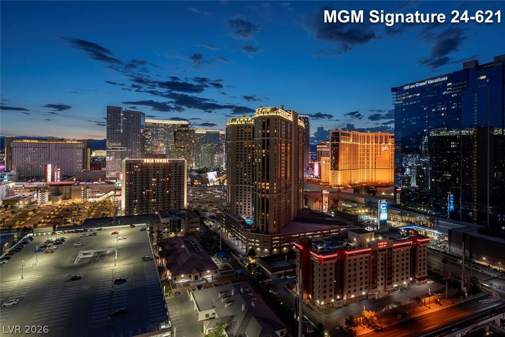 145 East Harmon Avenue 2419&2421, Las Vegas, NV 89109 — photo 4