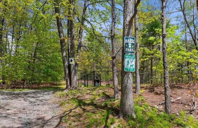 3 Pembroke Dr Unit 15, Derry, NH 03038