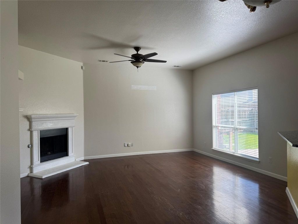 6711 Kinross Drive, Arlington, TX 76002 — photo 5