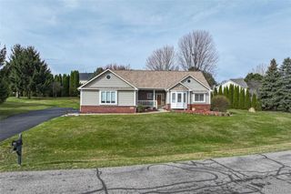 16180 Hill Forest Drive, Fenton Charter Township, MI 48451