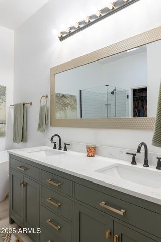 3131 E LEGACY Drive 1093, Phoenix, AZ 85042