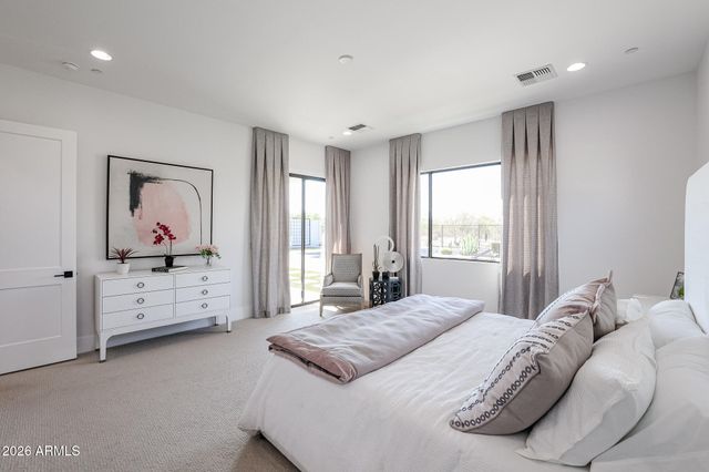 1612 E CREEK CANYON Road, Phoenix, AZ 85086