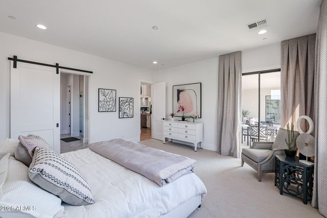 1612 E CREEK CANYON Road, Phoenix, AZ 85086