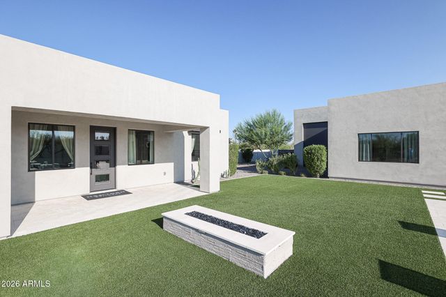 1612 E CREEK CANYON Road, Phoenix, AZ 85086
