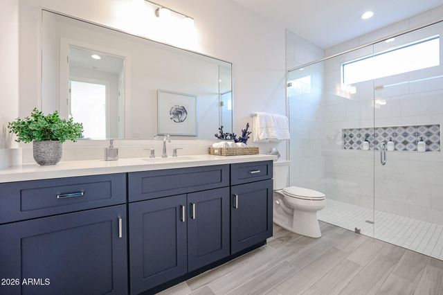 1612 E CREEK CANYON Road, Phoenix, AZ 85086