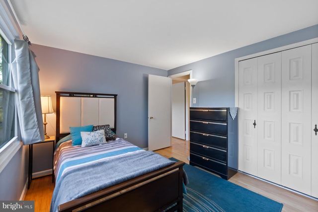 2 BROOMALL CT, Silver Spring, MD 20906