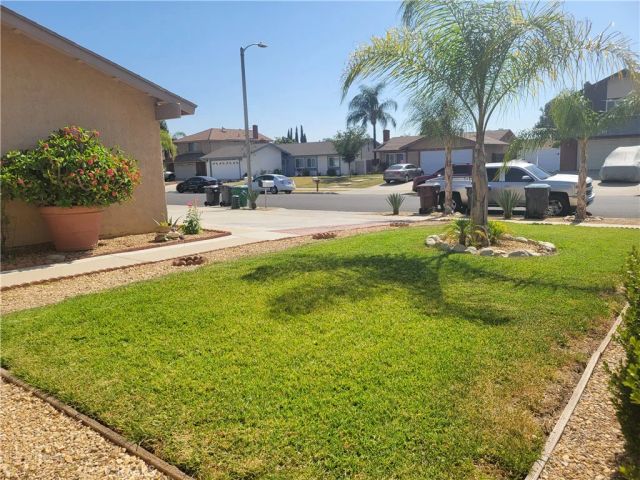 13614 Golden Eagle Ct, Moreno Valley, CA 92553