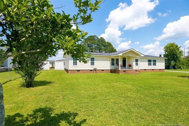112 Rennert Road, Lumberton, NC 28360
