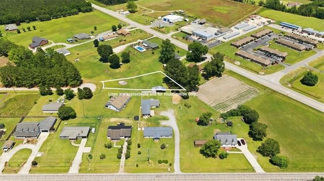 112 Rennert Road, Lumberton, NC 28360