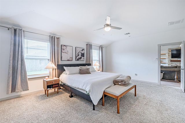 246 Dusty Bridle Lane, Rosharon, TX 77583