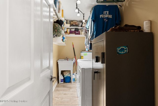 61 Manton Rd, Bardstown, KY 40004