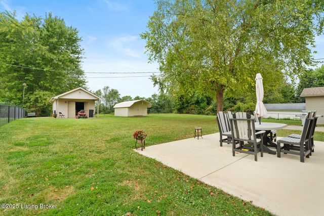 61 Manton Rd, Bardstown, KY 40004