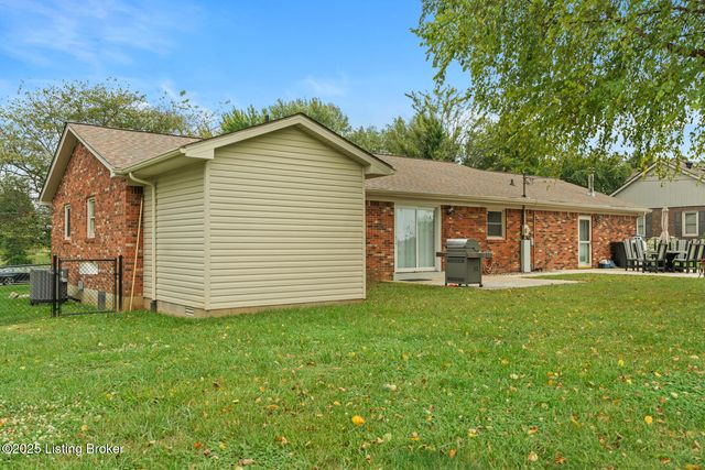 61 Manton Rd, Bardstown, KY 40004