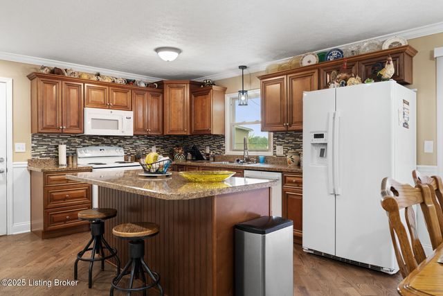 61 Manton Rd, Bardstown, KY 40004