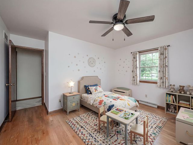 1212 Cardinal Drive, Mount Vernon, IN 47620