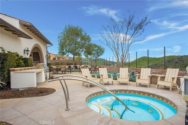24 Puesto Road, Rancho Mission Viejo, CA 92694