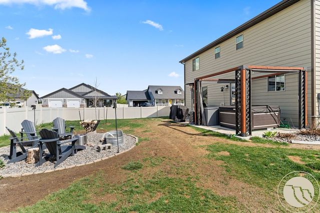 5807 Mountain Front Avenue, Billings, MT 59106