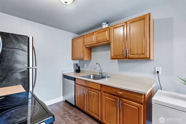 412 E 78th Street, Tacoma, WA 98404