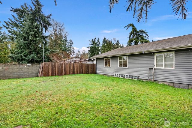 412 E 78th Street, Tacoma, WA 98404