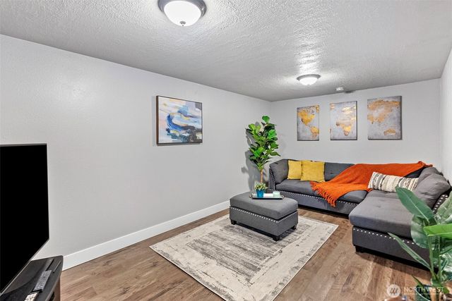 412 E 78th Street, Tacoma, WA 98404