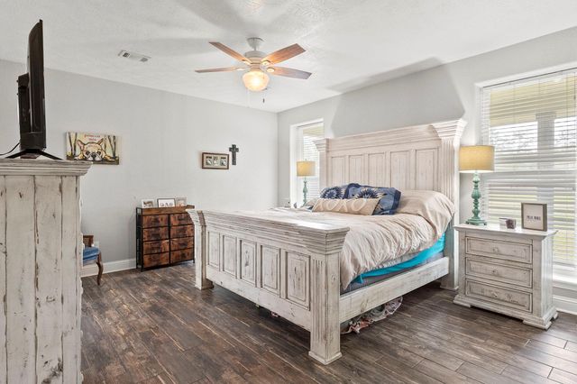 6938 Old Honey Island Road, Kountze, TX 77625