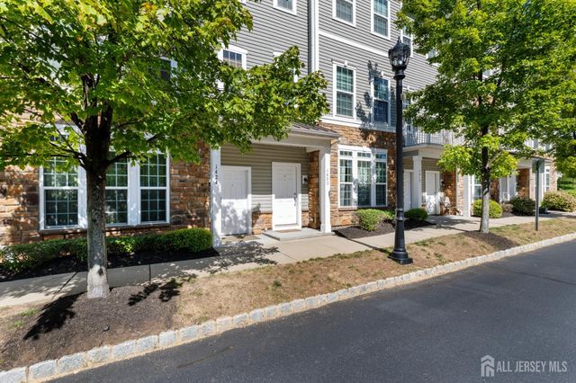 1423 Hudson Circle 1423, Highland Park, NJ 08904