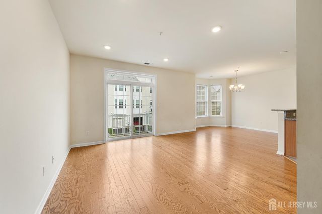 1423 Hudson Circle 1423, Highland Park, NJ 08904