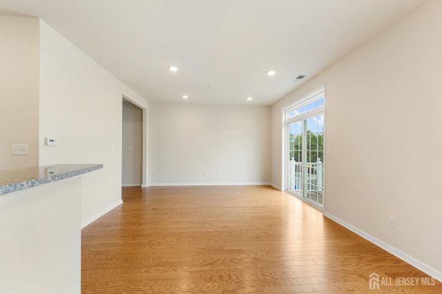 1423 Hudson Circle 1423, Highland Park, NJ 08904