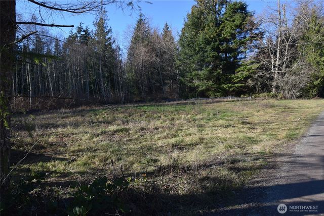 355 Windsun Way, Camano Island, WA 98282