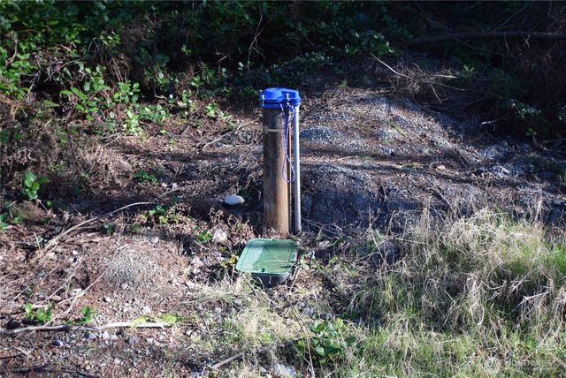 355 Windsun Way, Camano Island, WA 98282