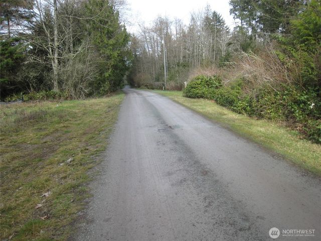 355 Windsun Way, Camano Island, WA 98282