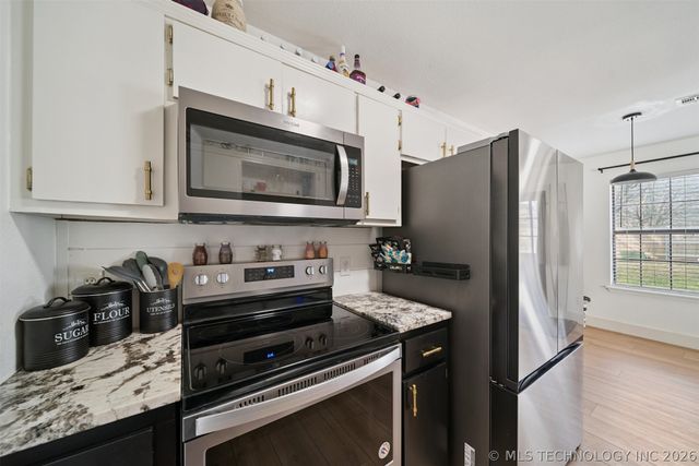 2009 S Muskogee Place, Claremore, OK 74019