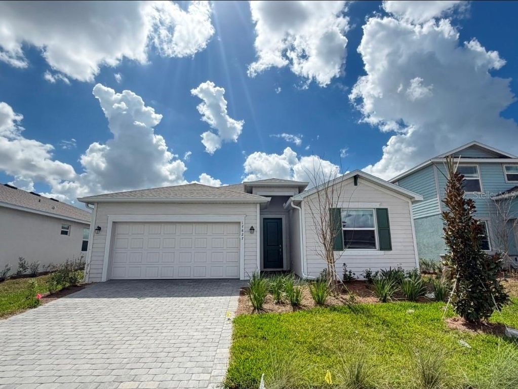 Image 1 of property listing at 17827 GARDEN GROVE WAY, Parrish, FL 34219