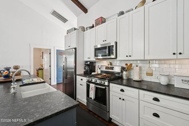 5577 HECKSCHER Drive 17, Jacksonville, FL 32226