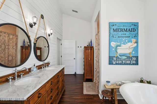 5577 HECKSCHER Drive 17, Jacksonville, FL 32226