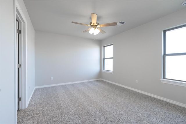 3717 Lynne Avenue, Edmond, OK 73012