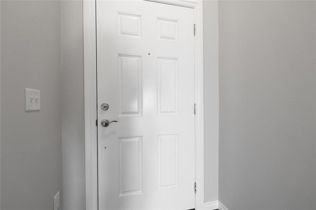 3717 Lynne Avenue, Edmond, OK 73012