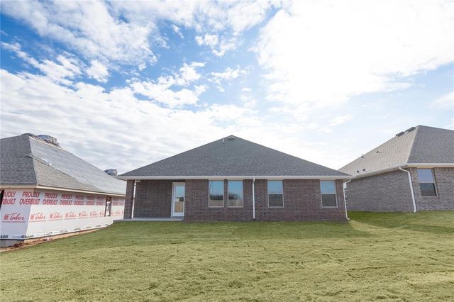 3717 Lynne Avenue, Edmond, OK 73012