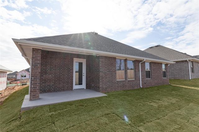 3717 Lynne Avenue, Edmond, OK 73012