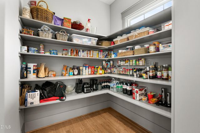 807 Glascock Street, Raleigh, NC 27604