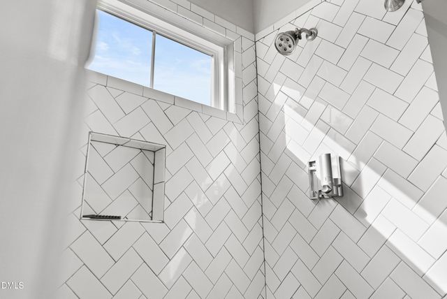 807 Glascock Street, Raleigh, NC 27604