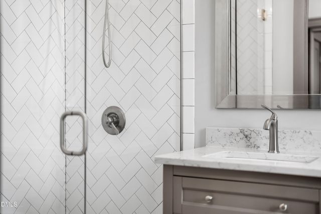 807 Glascock Street, Raleigh, NC 27604