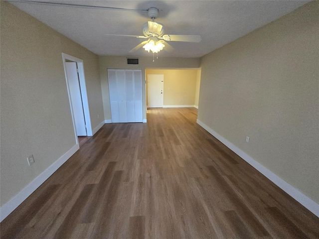 1681 NW 70th Avenue 403, Plantation, FL 33313