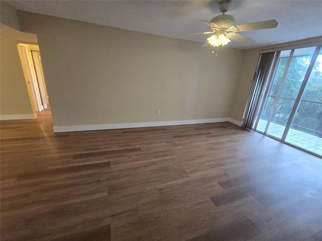 1681 NW 70th Avenue 403, Plantation, FL 33313