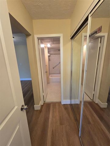 1681 NW 70th Avenue 403, Plantation, FL 33313