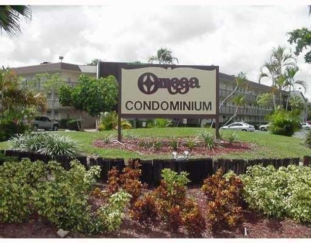 1681 NW 70th Avenue 403, Plantation, FL 33313