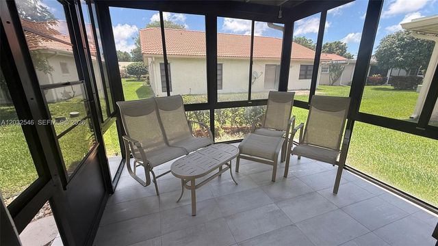 7905 Cloverfield Cir, Boca Raton, FL 33433