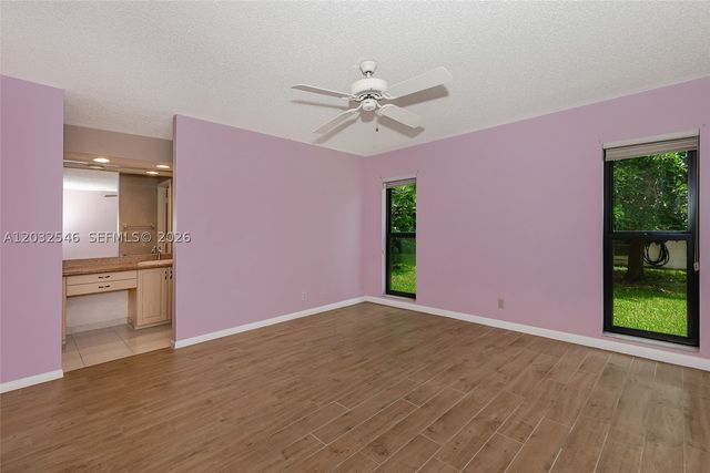 7905 Cloverfield Cir, Boca Raton, FL 33433