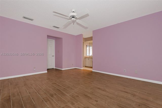 7905 Cloverfield Cir, Boca Raton, FL 33433
