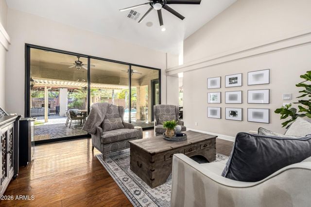 11627 E REGAL Court, Chandler, AZ 85249